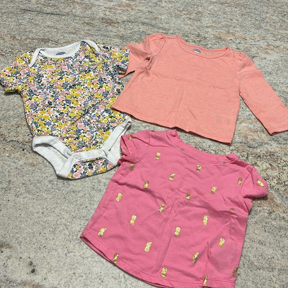 10/$30 Old Navy Tshirt Bundle